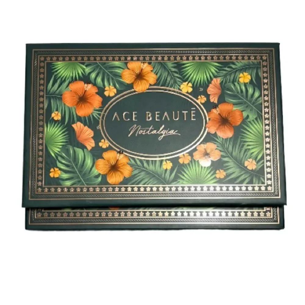 New! Ace Beaute Nostalgia Eyeshadow Palette